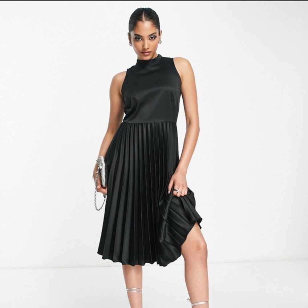 closet london high neck pleated midi dress size US 6 NWT